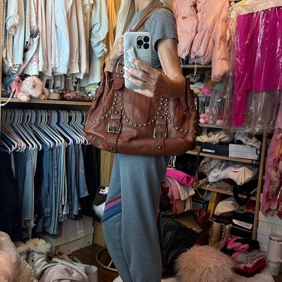 Isabella Fiore Tote - Picture 5 of 5